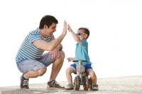 manfaat-sentuhan-ayah-bagi-bayi Berita Positif dan Berimbang