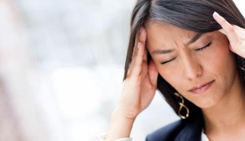 bangun-tidur-kerap-sakit-kepala-mungkin-ini-penyebabnya | Berita Positive 